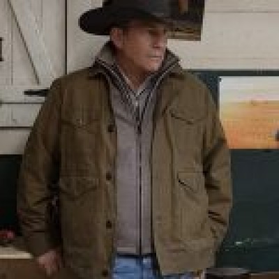 Kevin Costner in Yellowstone jacket