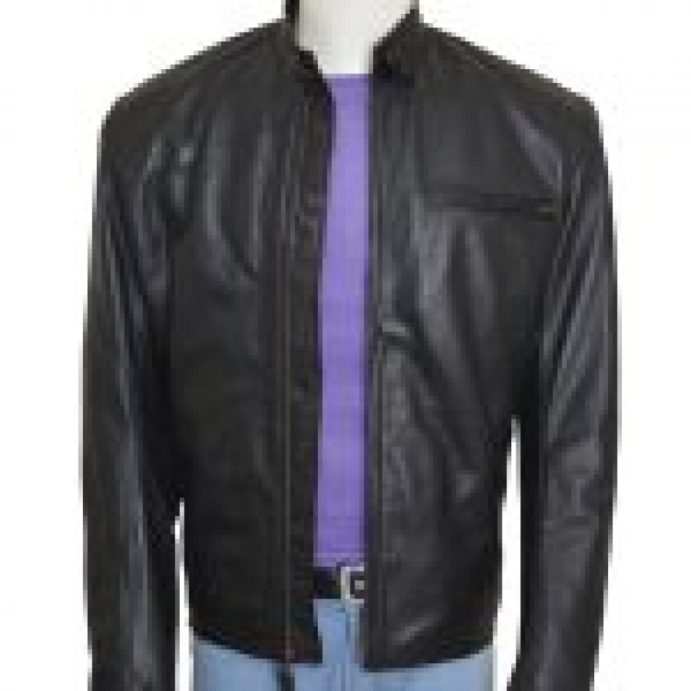 Man Classic Snap Tab Collar Leather Jacket